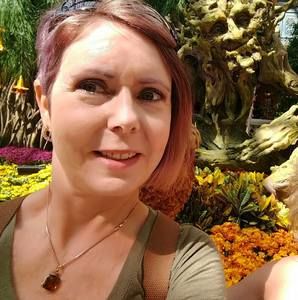 Meet your Posher, Christine